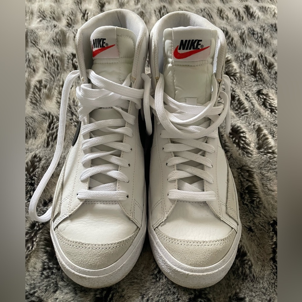 Nike boys size 7 Blazers